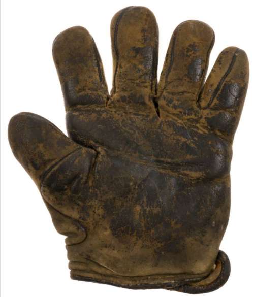 c. 1890's Webless Glove Front