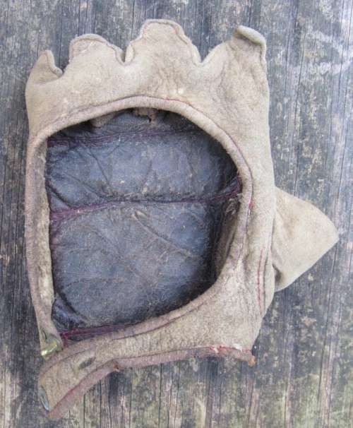 c. 1890's Fingerless Glove Back