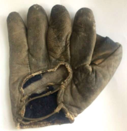 c. 1890's Hook and Eye Back Glove Back
