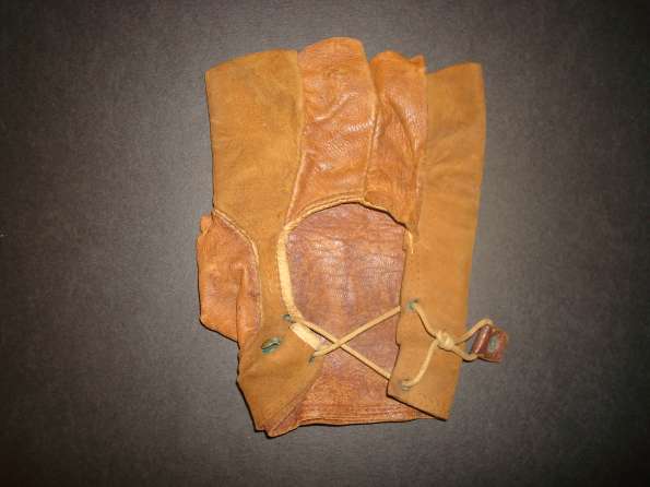 c. 1880's-90's Irwin Fingerless Glove Back
