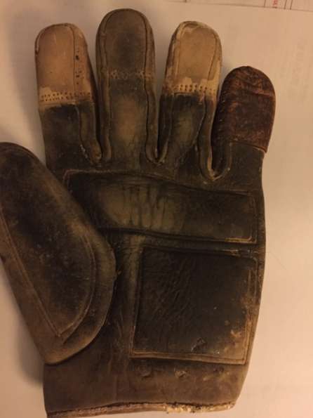 c. 1880's-90's Tipped Finger Catchers Glove Front