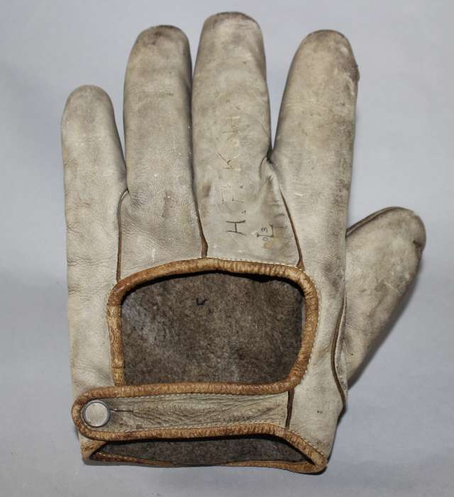 c. 1890's Webless Crescent Back