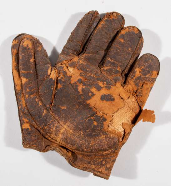 c. 1890's-00's Webless Crescent Glove Front