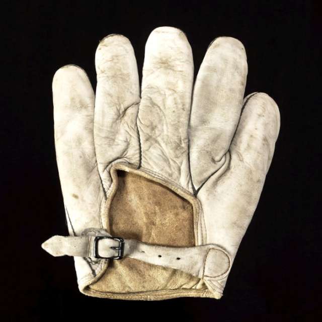 c. 1880's-90's Webless Glove Back