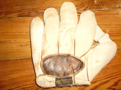 Abercrombie & Fitch White 1 Inch Web Back
