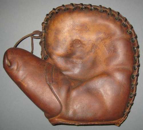 Alex Taylor 55S Basemitt Front