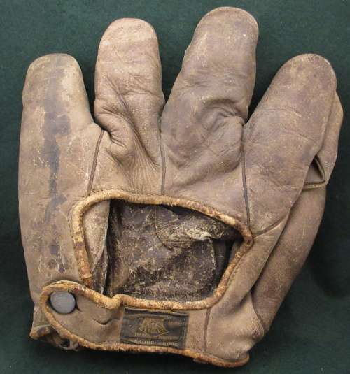 Babe Ruth D&M G41 Back