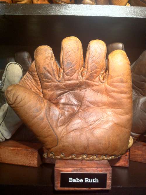 Babe Ruth Spalding Home Run Special Ful Web Front