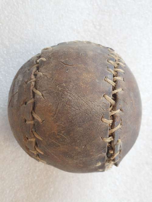 19th Century Figure 8 Unknown 107