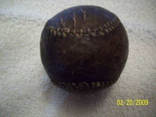 19th Century Figure 8 Unknown 72