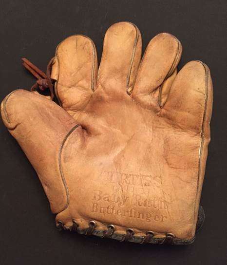 Curtiss Baby Ruth Butterfinger Laced Web Front