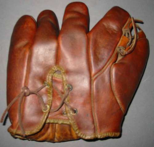 Freddie Maguire Denkert 58DG21 Back