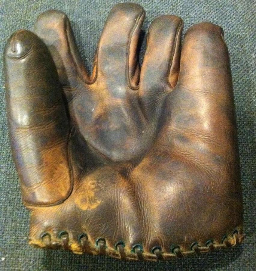 Chuck Klein D&M Front Draper Maynard Baseball Glove Collector