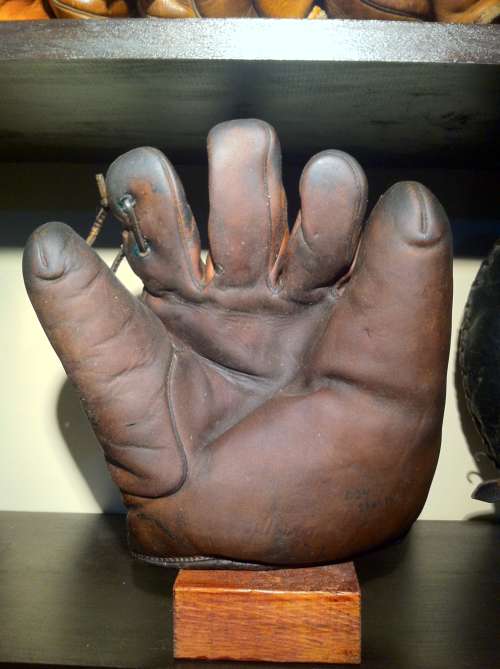 Bill Doak Rawlings Front