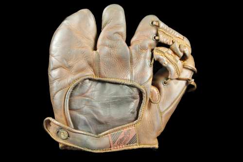 Bill Doak Rawlings H3 3 Finger Back