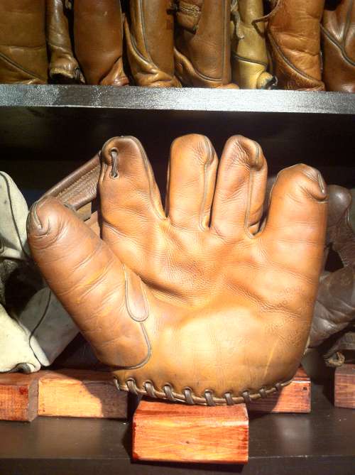 Bill Doak Rawlings Model H Front