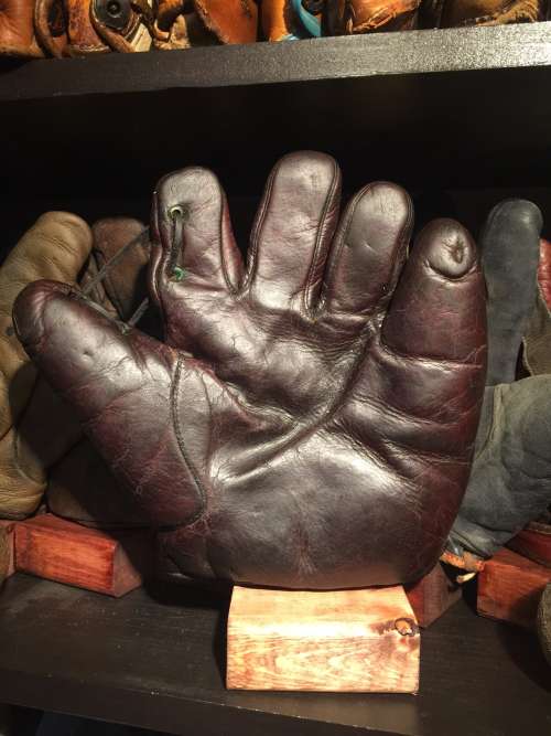 Bill Doak Rawlings Original Front