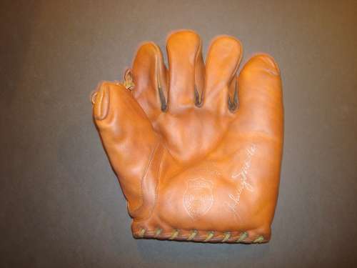 Johnny Mostil Dubow Front