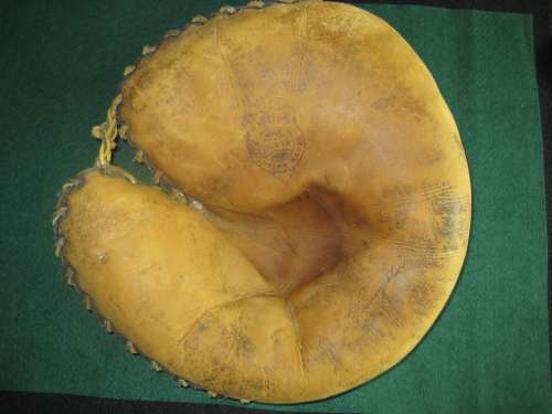 Mickey Livingston Dubow 617 Front