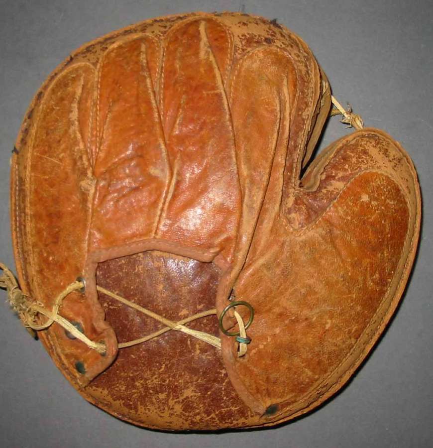 Early 1900's Crescent Pad Catchers Mitt Back Early Gloves & Mitts Baseball Glove Collector