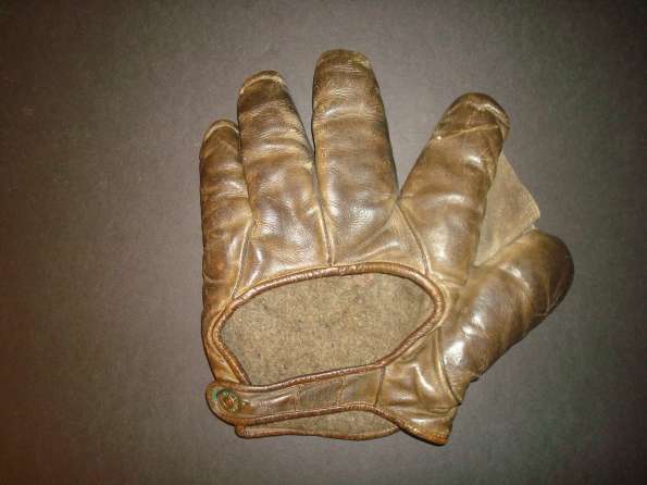 Early 1900's A.J. Reach Crescent Glove Dark Brown Back