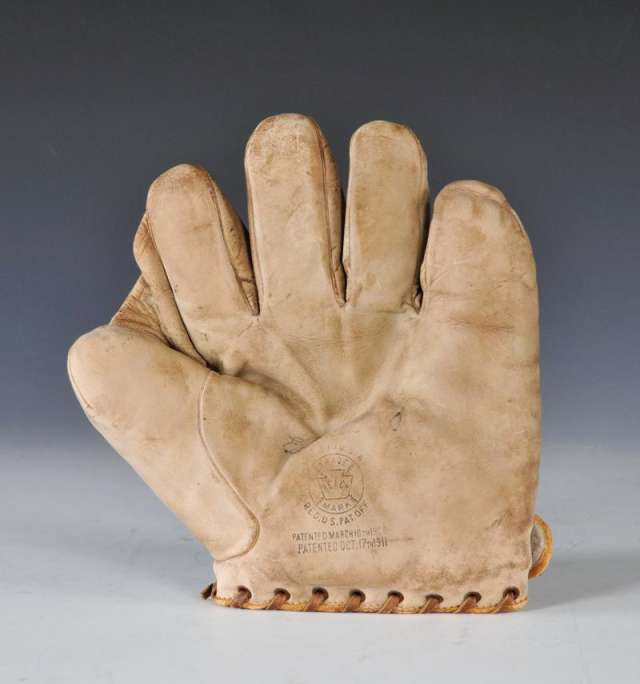 Eddie Collins Reach White Full Web Front