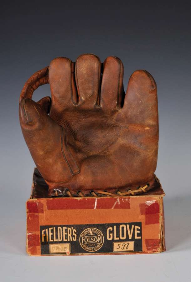 Joe Gordon Folsom G595 Front Folsom Baseball Glove Collector