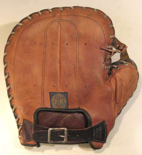 Goldsmith 148 Basemitt Back