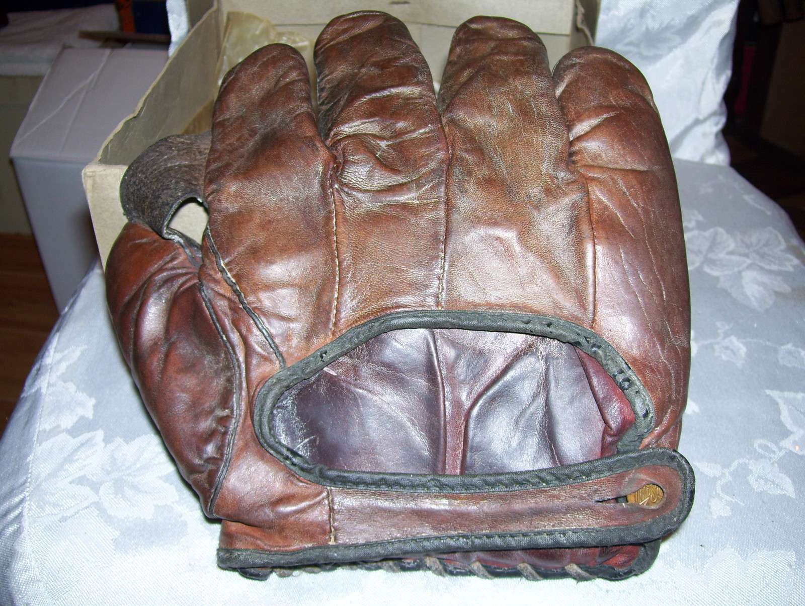 Goldsmith 27 1 Inch Web Back