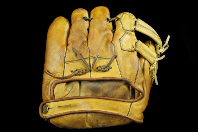 Goldsmith VM Valdes Modelo Back