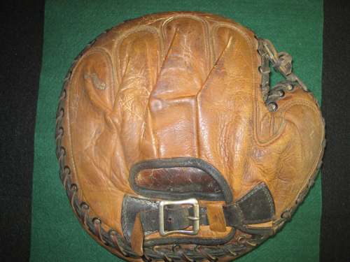 Charles Berry Guardian 072 Back