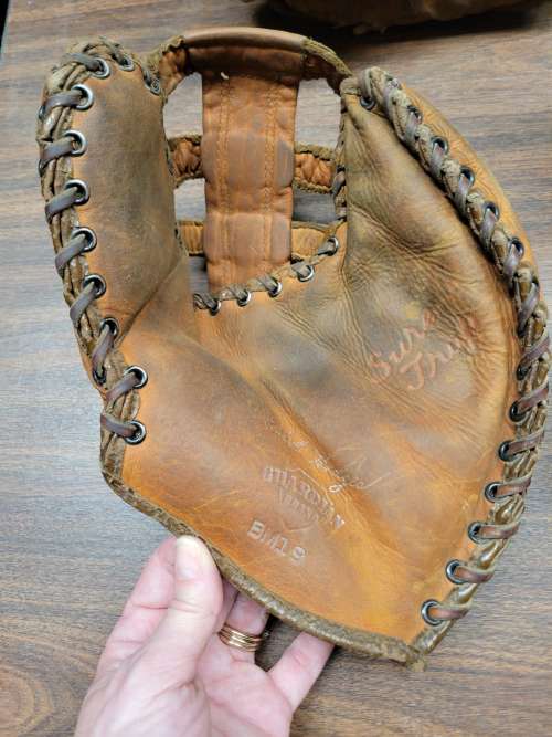 Guardian BM19 Basemitt Front