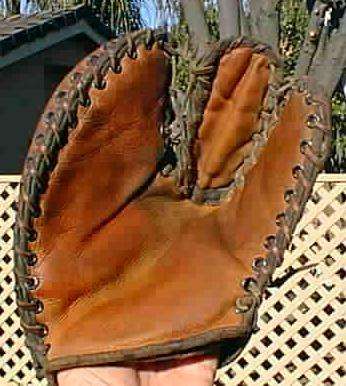 Eddie Stevens Honus Wagner Sporting Goods Front