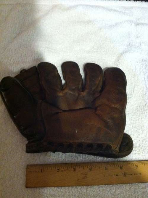 Honus Wagner Sporting Goods Brown Front