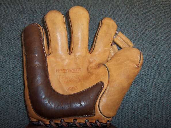 Winn Well 9963 Softball Glove Front