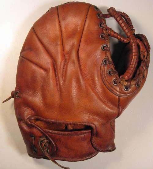 Carmona Deluxe B29 Basemitt Back - Mexico
