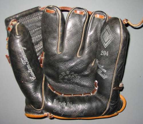 Cooper Weeks 204 1 Front - Canada