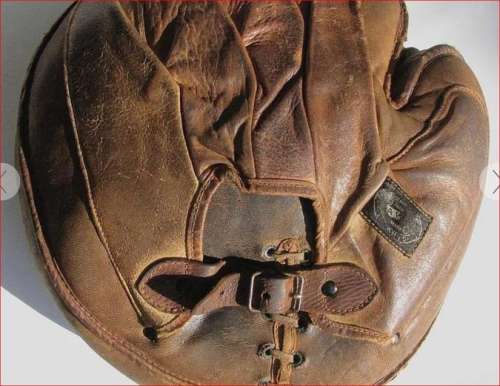 Harold A. Wilson Catchers Mitt Back - Canada