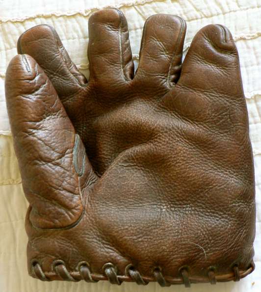 Japanese Glove Front - Japan