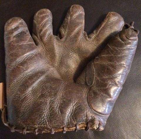 Japanese Glove Front - Japan