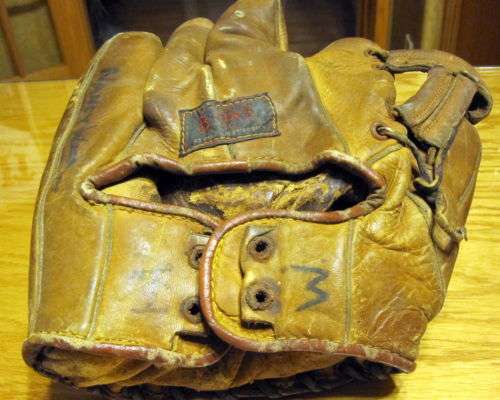 Joe DiMaggio James Brine Back