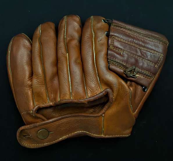 Joe DiMaggio Spalding 133 Back Joe DiMaggio Gloves Baseball Glove