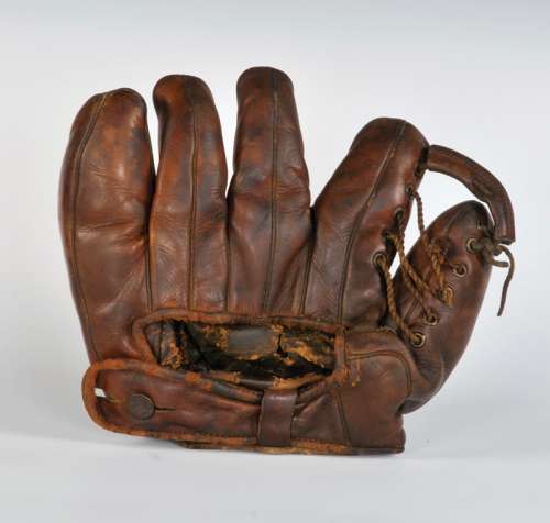 Joe DiMaggio Spalding 133 Back