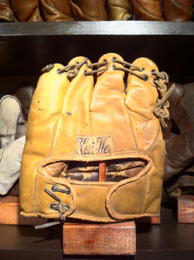 Lou Finney Ken Wel 546 Back