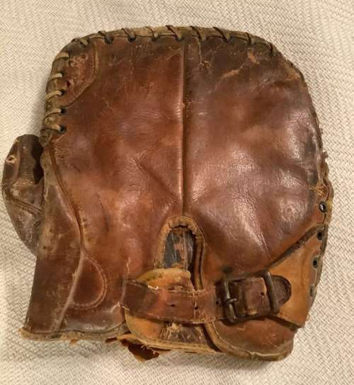 Lou Gehrig Banner Basemitt Back