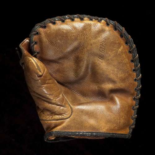 Lou Gehrig Banner Peerless 664 Basemitt Front