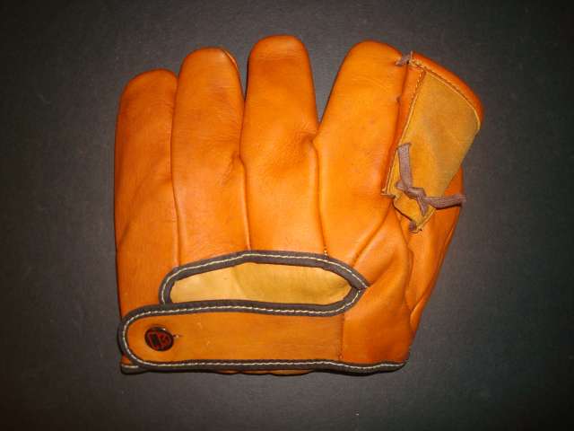 Elmer Riddle MacGregor Goldsmith G121 Back