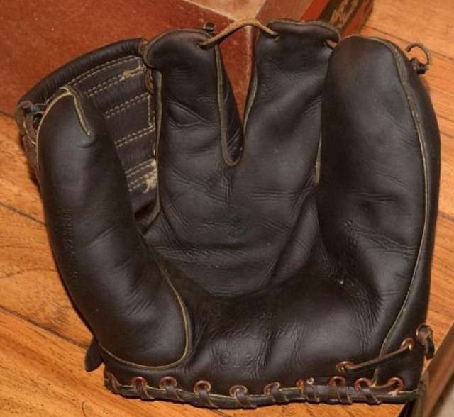 MacGregor Goldsmith G130 Front