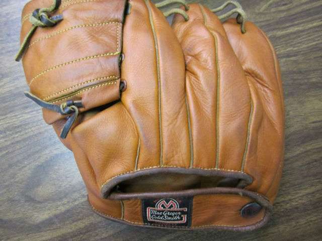 MacGregor Goldsmith 319 Pick Pocket Back