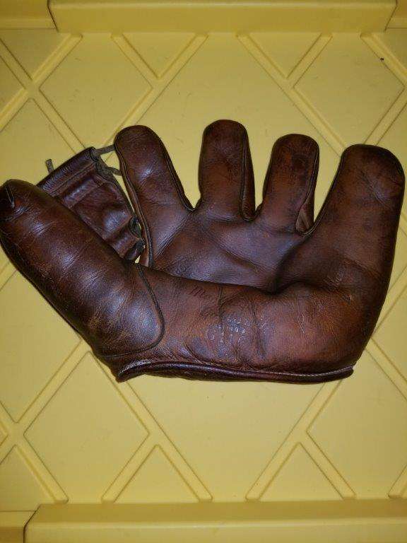 Richie Ashburn MG G116 Front